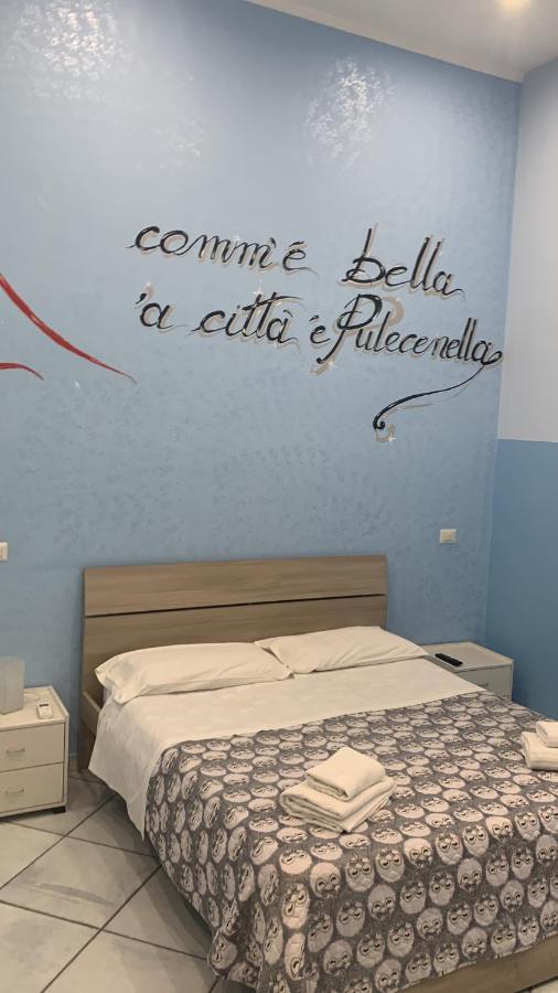 Guesthouse Re Ferdinando Neapel Exterior foto